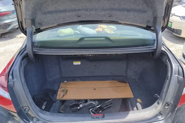 Used Honda Accord 2016 Hybrid 2.0L Sharp Edition Trunk
