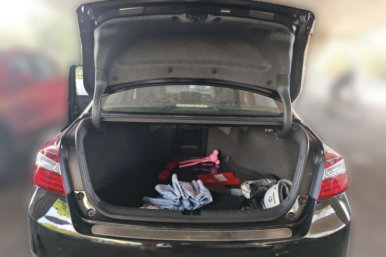 Used Honda Accord 2016 2.0L Comfort Edition Trunk