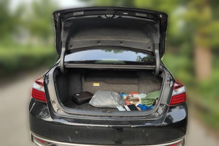 Used Honda Accord 2016 Hybrid 2.0L Sharp Edition Trunk