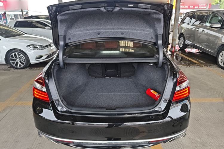 Used Honda Accord 2016 2.0L Comfort Edition Trunk