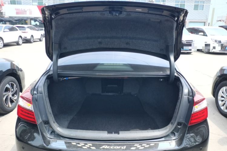 Used Honda Accord 2016 2.0L Elite Edition Trunk