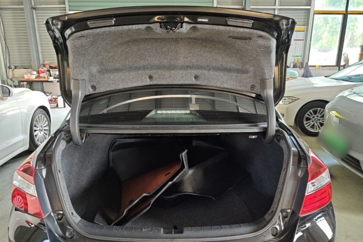 Used Honda Accord 2016 2.0L Elite Edition Trunk