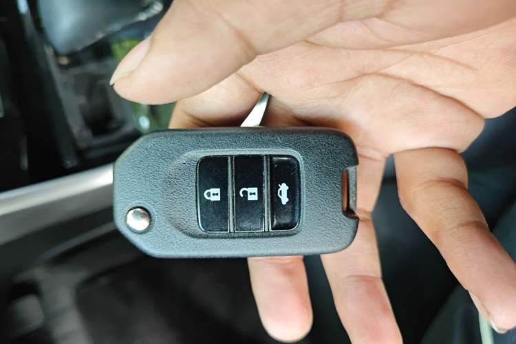 Used Honda Accord 2016 2.0L Comfort Edition Vehicle Key