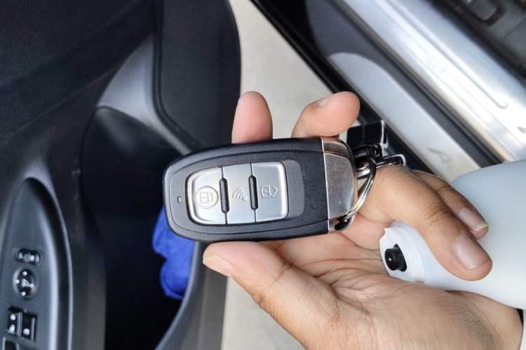 Used Honda Accord 2016 2.0L Comfort Edition Vehicle Key