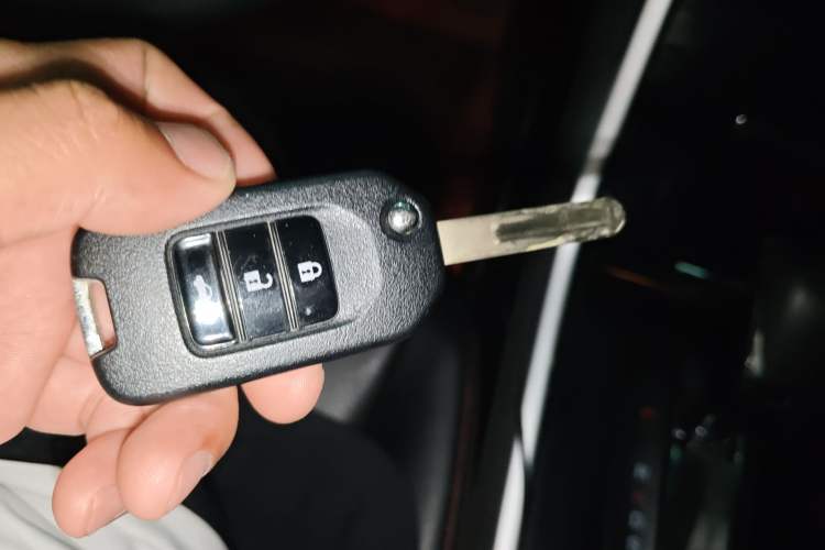 Used Honda Accord 2016 2.0L Comfort Edition Vehicle Key