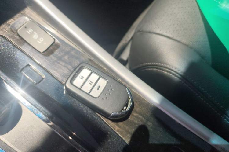 Used Honda Accord 2016 2.4L EX New Year Limited Edition Special Package Vehicle Key