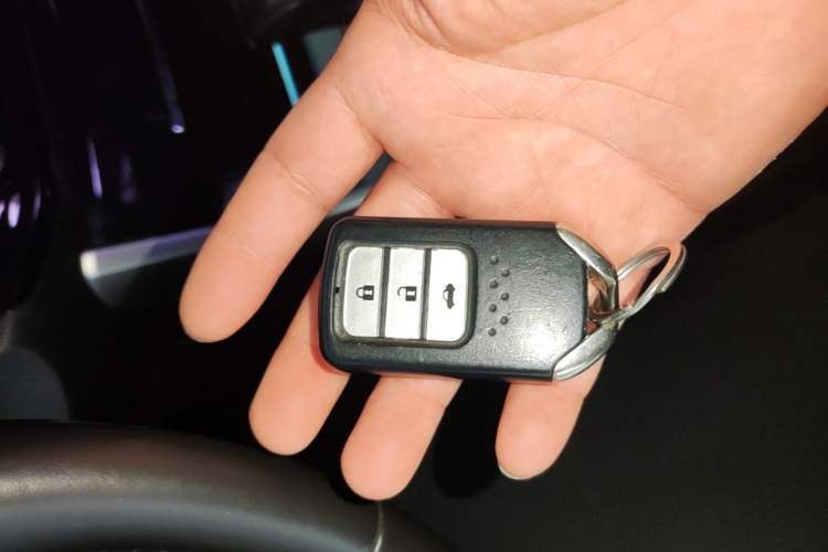 Used Honda Accord 2016 2.4L Comfort Edition Vehicle Key