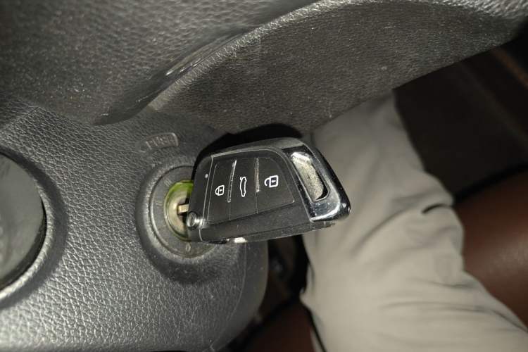 Used Honda Accord 2016 2.0L Comfort Edition Vehicle Key