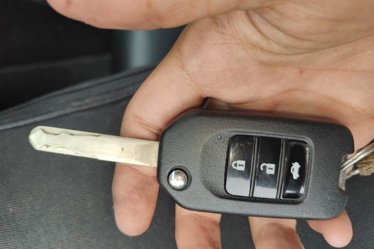 Used Honda Accord 2016 2.0L Comfort Edition Vehicle Key