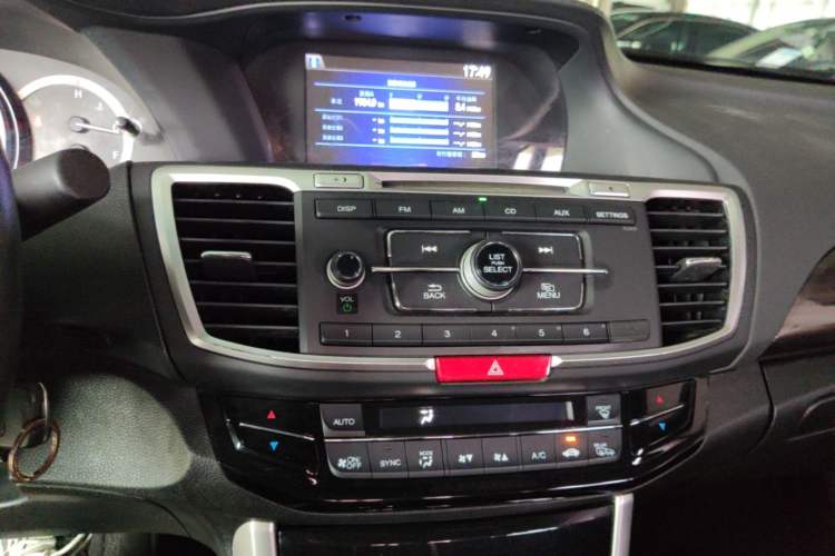 Used Honda Accord 2016 2.4L Comfort Edition Audio And AC Panel