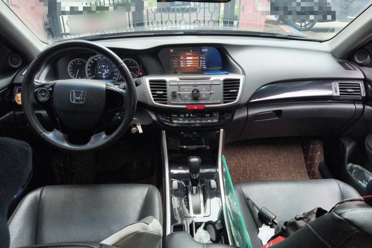 Used Honda Accord 2016 2.0L Elite Edition Center Console