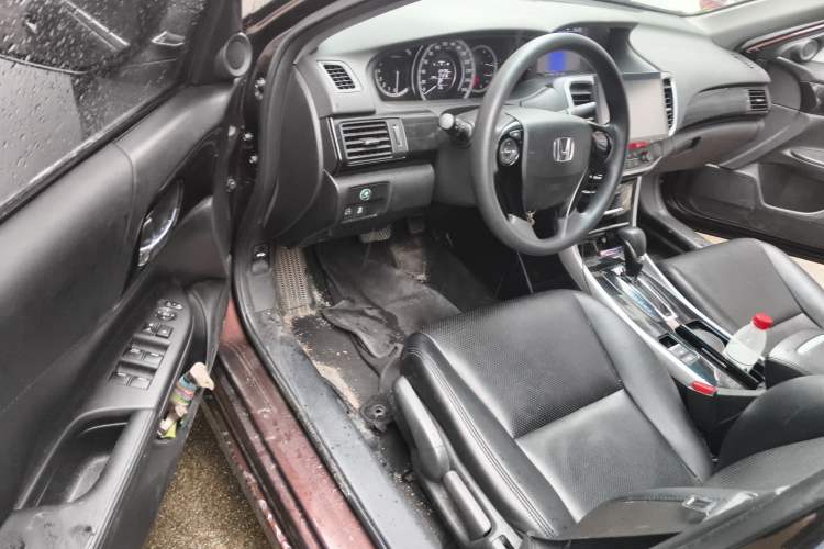 Used Honda Accord 2016 2.0L Comfort Edition Driver Seat