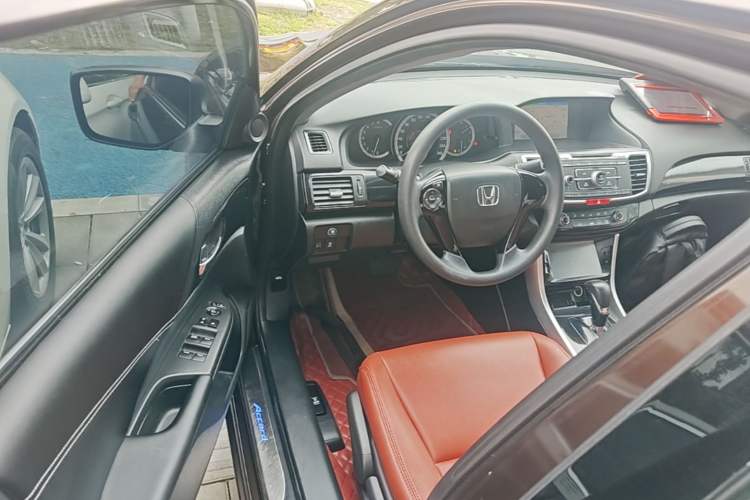 Used Honda Accord 2016 2.0L Comfort Edition Driver Seat