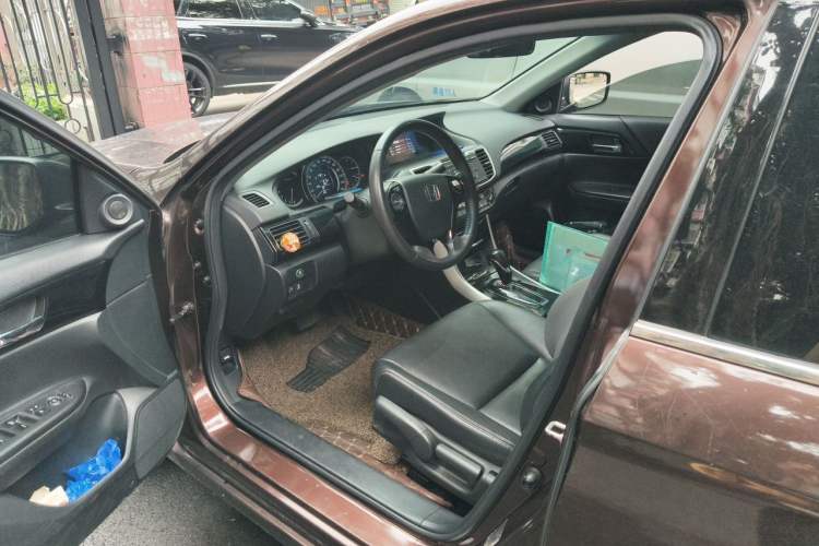 Used Honda Accord 2016 2.0L Elite Edition Driver Seat