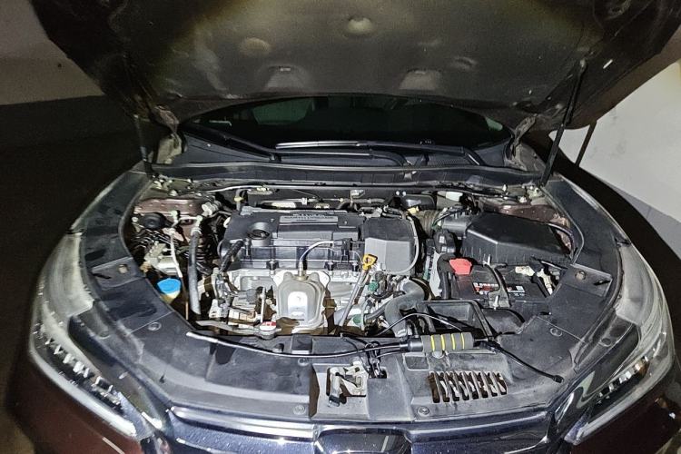 Used Honda Accord 2016 2.4L Comfort Edition Engine Bay