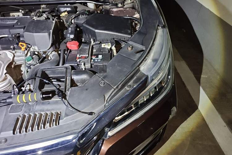 Used Honda Accord 2016 2.4L Comfort Edition Engine Bay Left