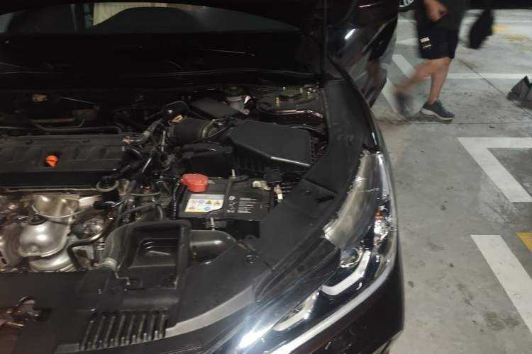 Used Honda Accord 2016 2.0L Comfort Edition Engine Bay Left