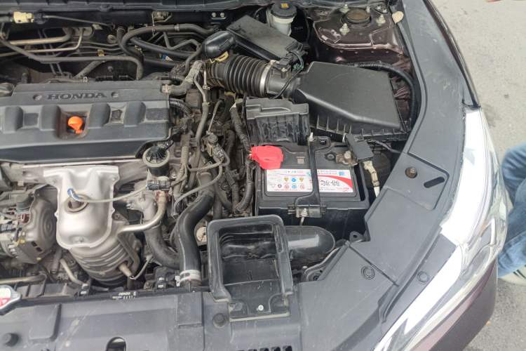 Used Honda Accord 2016 2.0L Comfort Edition Engine Bay Left