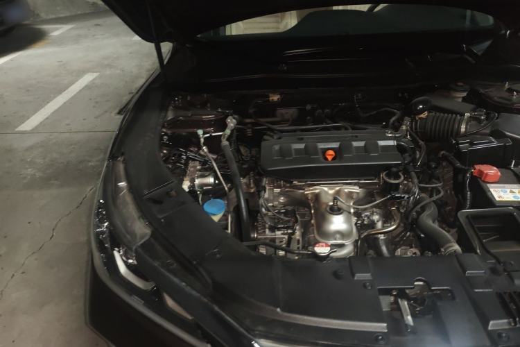 Used Honda Accord 2016 2.0L Comfort Edition Engine Bay Right