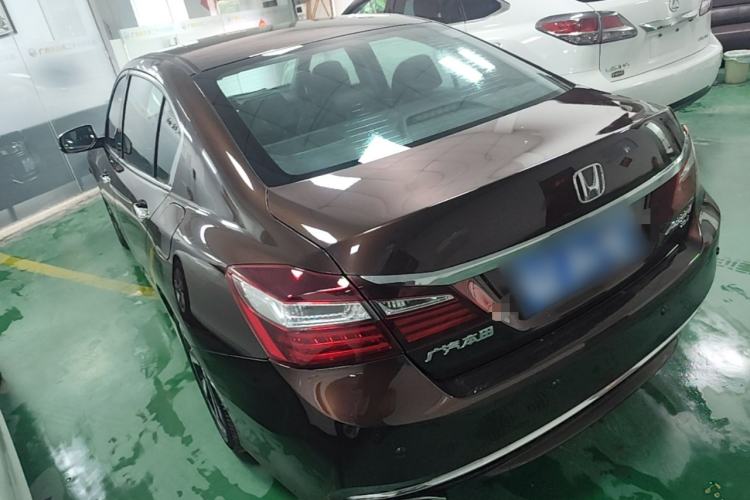 Used Honda Accord 2016 2.4L Luxury Edition Exterior 2