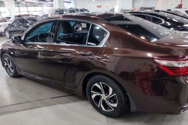 Used Honda Accord 2016 2.0L Elite Edition Exterior 2