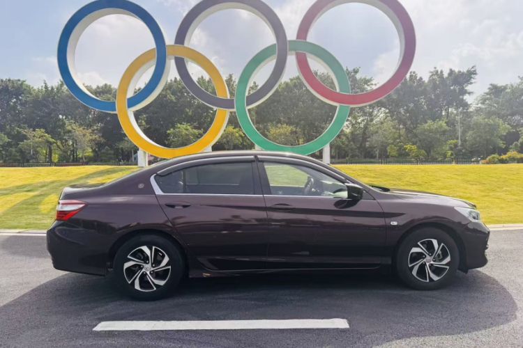 Used Honda Accord 2016 2.0L Elite Edition Exterior 2