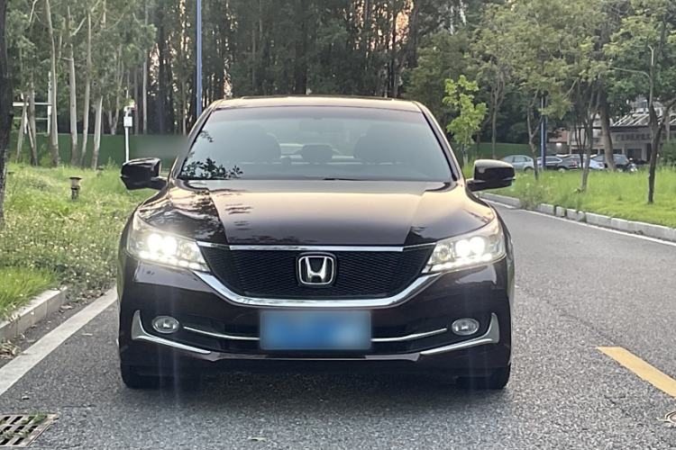 Used Honda Accord 2016 2.4L EX New Year Limited Edition Special Package Exterior 3