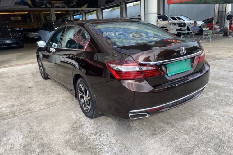 Used Honda Accord 2016 2.0L Comfort Edition Exterior 3