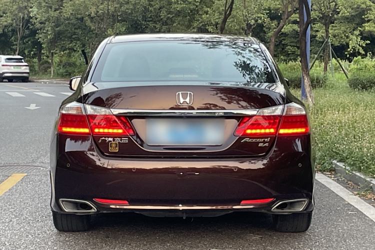 Used Honda Accord 2016 2.4L EX New Year Limited Edition Special Package Exterior 4
