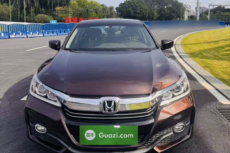 Used Honda Accord 2016 2.0L Elite Edition Exterior 4