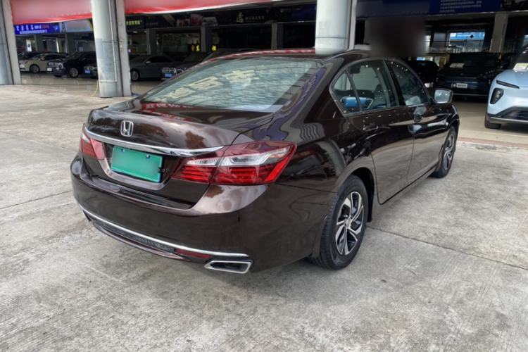 Used Honda Accord 2016 2.0L Comfort Edition Exterior 5