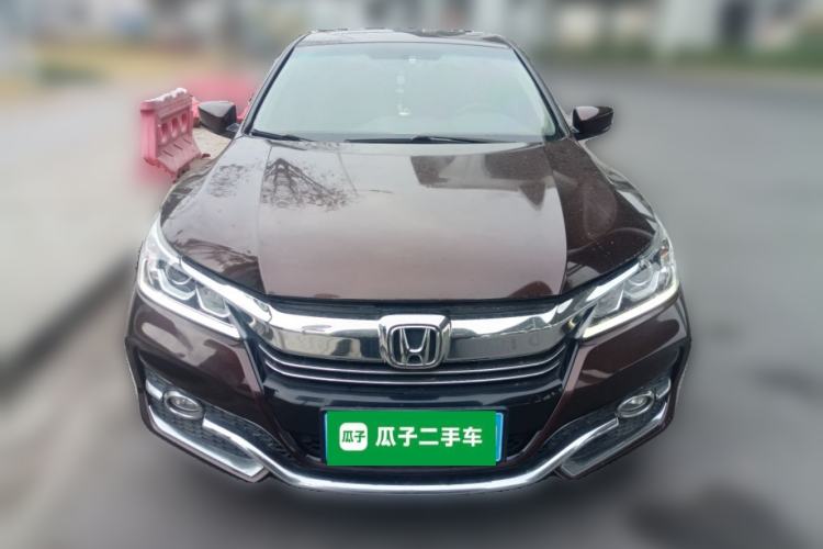 Used Honda Accord 2016 2.0L Comfort Edition Front