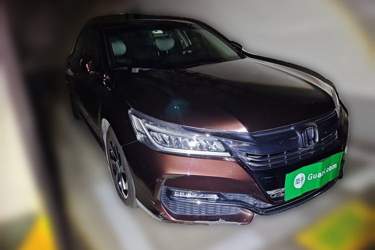 Used Honda Accord 2016 2.4L Comfort Edition Front Right 45 Deg