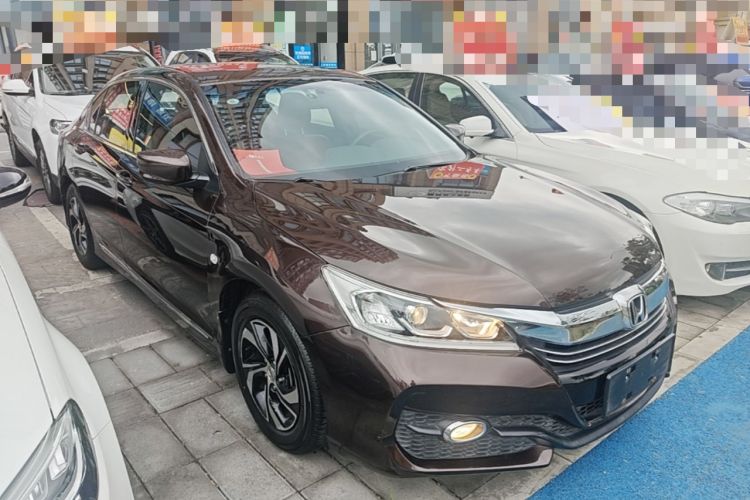 Used Honda Accord 2016 2.0L Comfort Edition Front Right 45 Deg