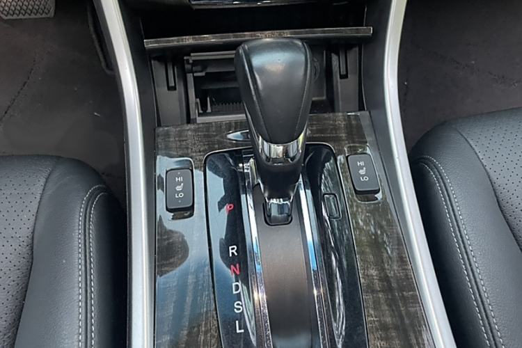 Used Honda Accord 2016 2.4L EX New Year Limited Edition Special Package Gear Lever