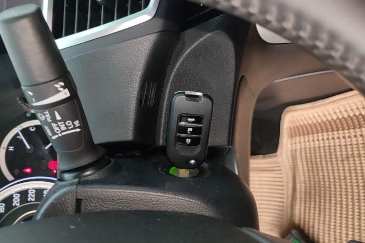 Used Honda Accord 2016 2.4L Comfort Edition Interior 1