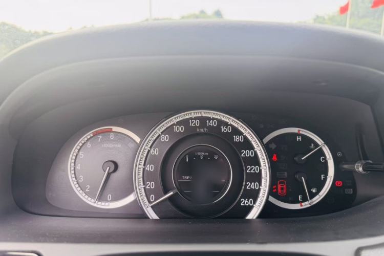 Used Honda Accord 2016 2.0L Elite Edition Interior 3