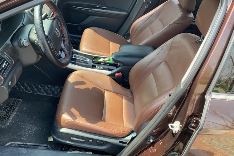 Used Honda Accord 2016 2.4L Prestige Edition Interior 3