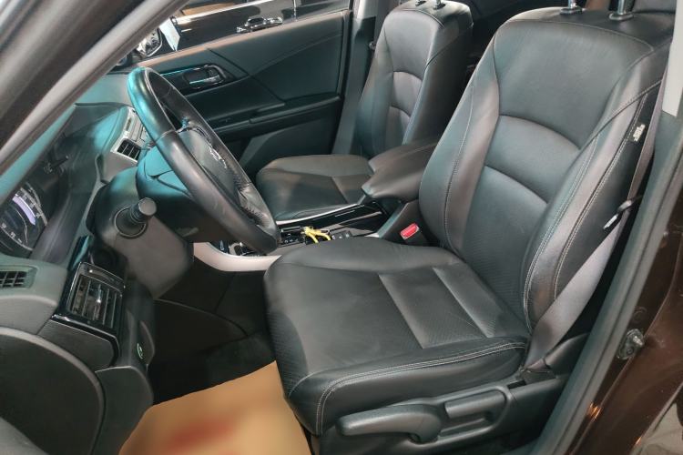 Used Honda Accord 2016 2.0L Elite Edition Left Front Seat