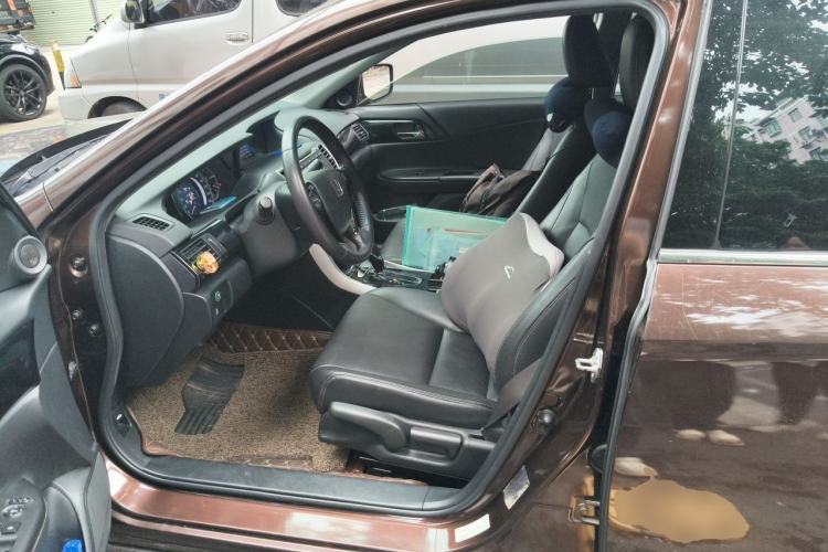 Used Honda Accord 2016 2.0L Elite Edition Left Front Seat