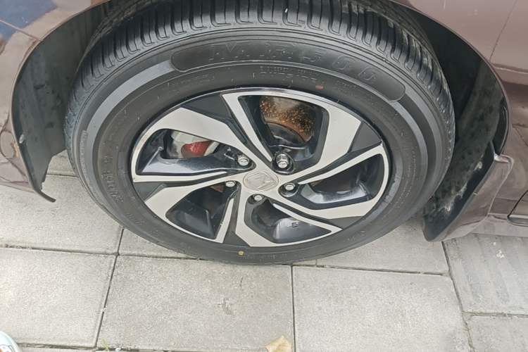 Used Honda Accord 2016 2.0L Comfort Edition Left Front Wheel Hub
