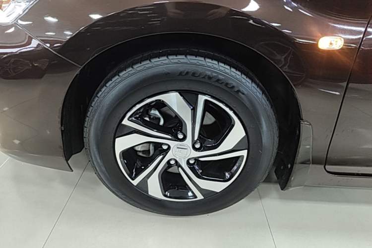 Used Honda Accord 2016 2.0L Comfort Edition Left Front Wheel Hub