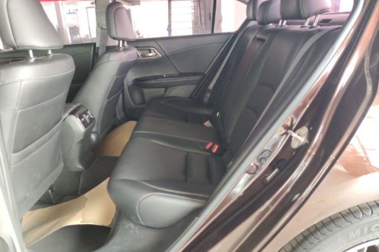 Used Honda Accord 2016 2.4L Comfort Edition Left Rear Seat