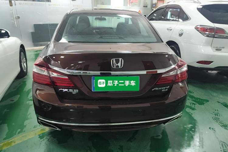 Used Honda Accord 2016 2.4L Luxury Edition Rear