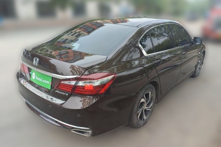 Used Honda Accord 2016 2.0L Comfort Edition Rear Right 45 Deg