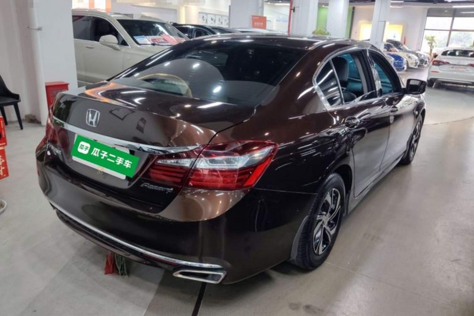 Used Honda Accord 2016 2.0L Elite Edition Rear Right 45 Deg