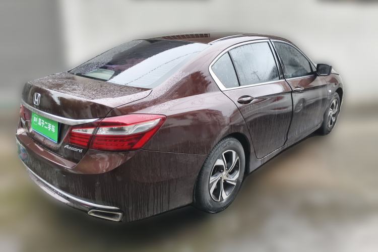 Used Honda Accord 2016 2.0L Comfort Edition Rear Right 45 Deg
