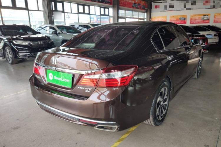 Used Honda Accord 2016 2.4L Comfort Edition Rear Right 45 Deg