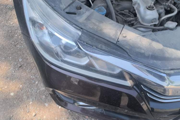 Used Honda Accord 2016 2.0L Comfort Edition Right Front Headlight