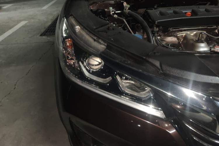 Used Honda Accord 2016 2.0L Comfort Edition Right Front Headlight